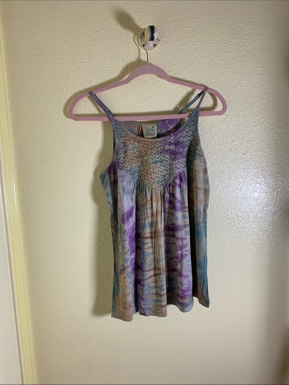 NWOT Jaded Gypsy Heart Tie-Dye Crochet Yoke Camisole, Size M